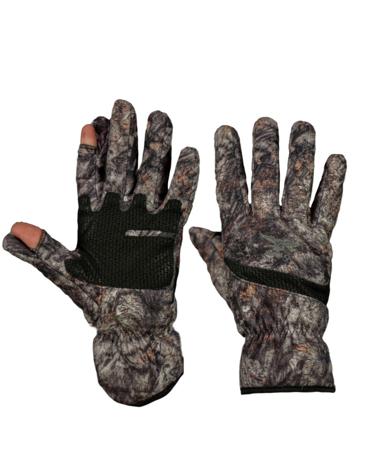ASIO Gear 3-layer windproof bowhunting glove in RAPTOR camo – high-performance cold weather hunting gloves with fleece insulation, articulated shooting fingers, and textured palm grip, designed for ultimate dexterity and stealth for treestand and ground hunters pursuing whitetail in harsh conditions.